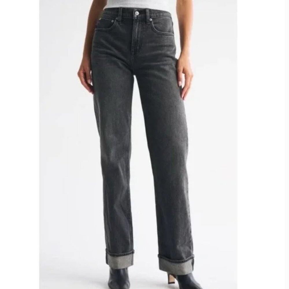 Abercrombie & Fitch High Rise 90s Relaxed Cuffed Hem Jeans Denim 28 Short
